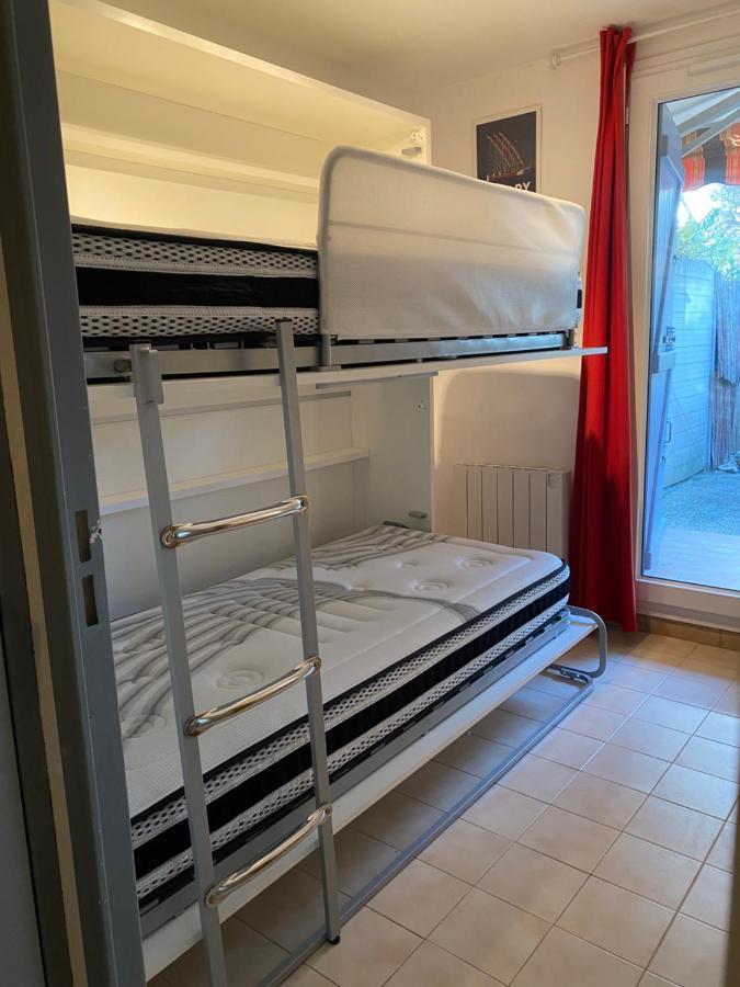 T2 Rez De Jardin 300M Plage De Beaucours Sanary Sur Mer 外观 照片